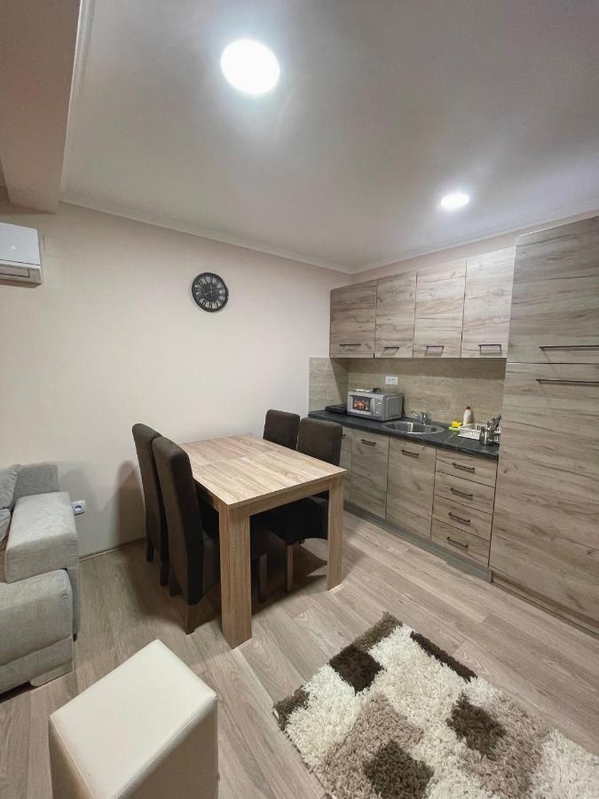 Vivko Apartments Veliko Gradište Kültér fotó